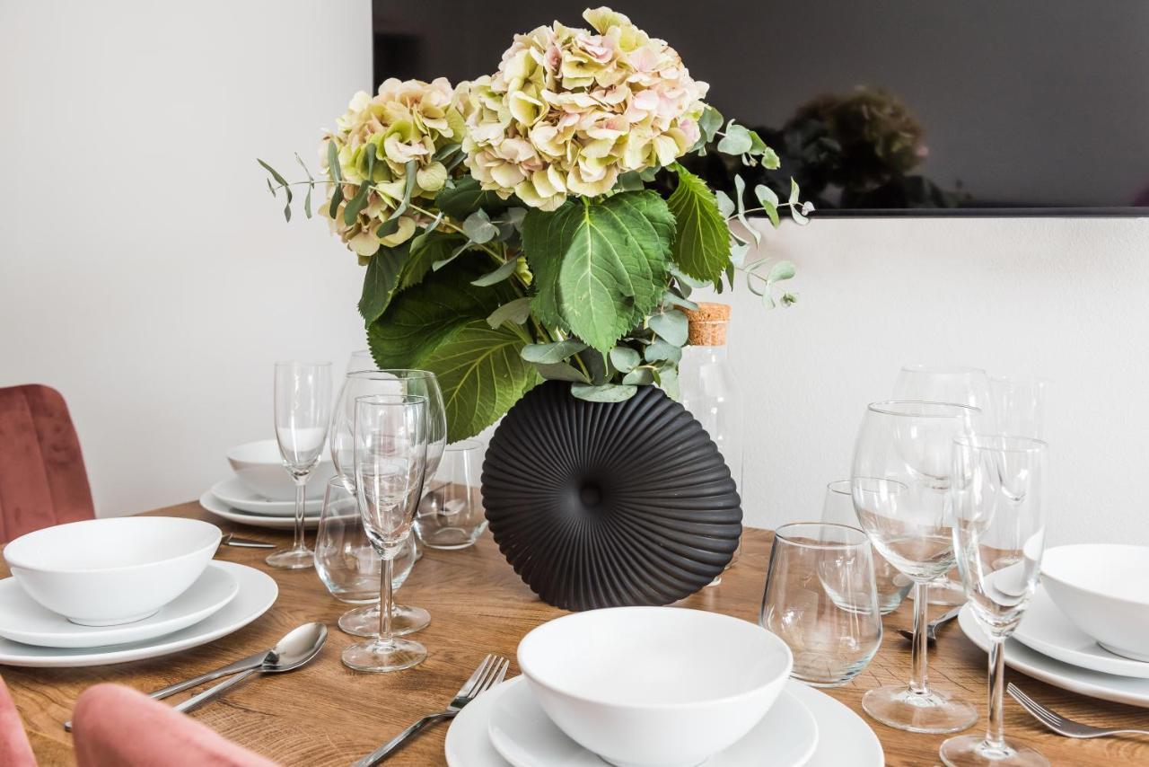 Apartament Gallery 7 - 6 *